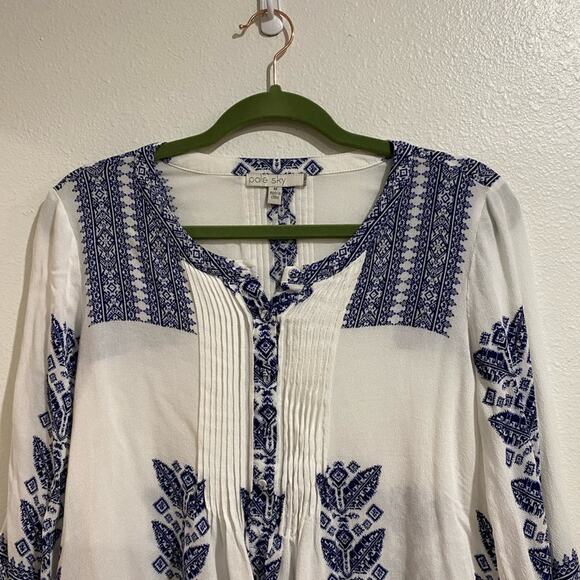 Pale Sky White Amely Split Neck Blouse Sz M - Picture 3 of 12